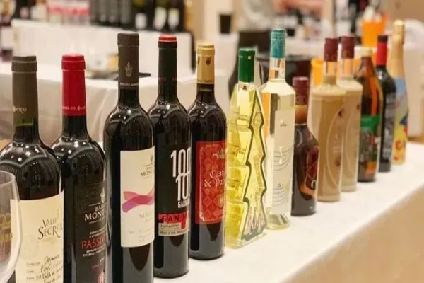 Wine & Spirits labels application